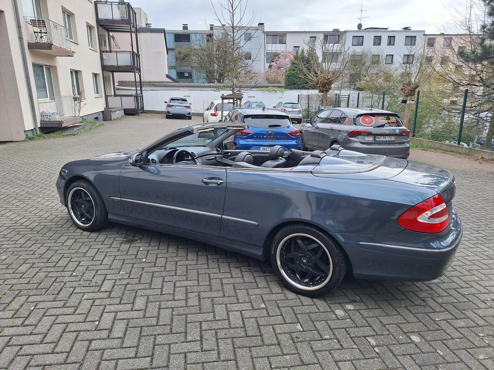 Mercedes-Benz CLK 320 AVANTGARDE