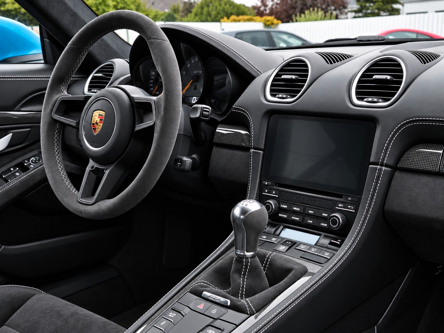 Fahrzeugabbildung Porsche Cayman GT4/BRD/2.Hd/Carbon/Akrapovic