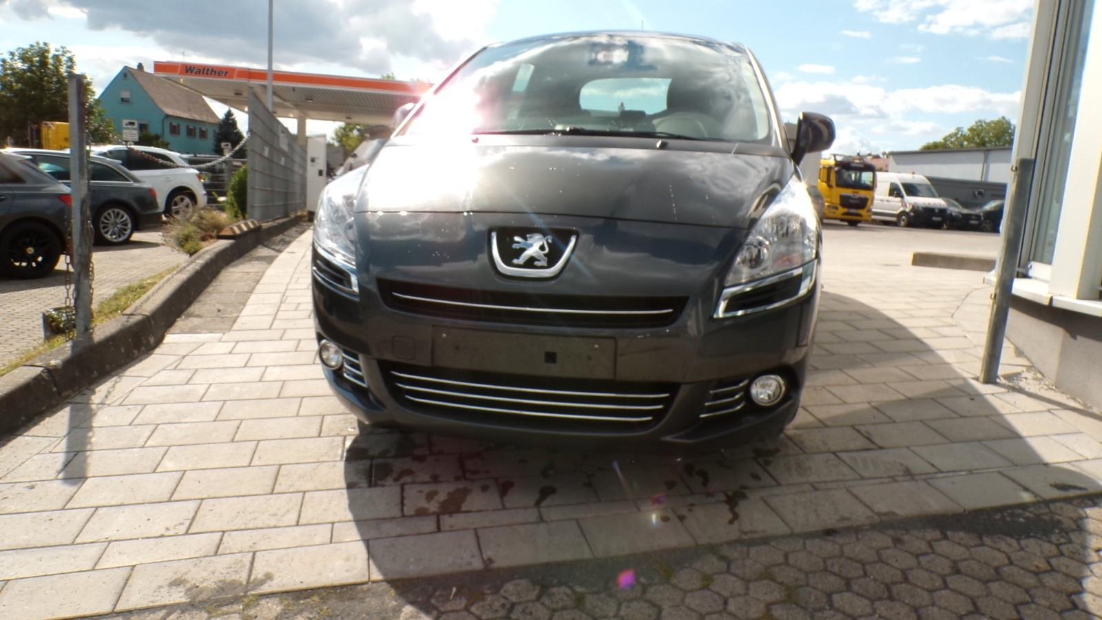 Peugeot 5008 Active