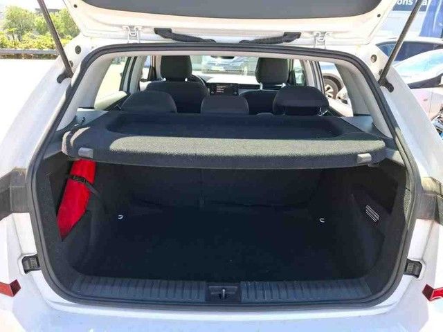 Fahrzeugabbildung Skoda Kamiq Ambition 1.0TSI LED 16"Alu PDC Klimaaut.