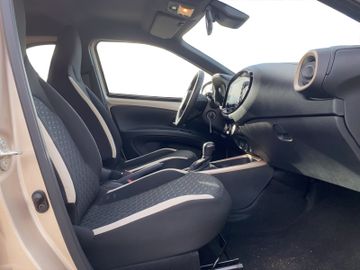 Toyota Aygo 1.0 Pulse Kam.+Navi+SHZ+ACC+LM+PDC+SpurH