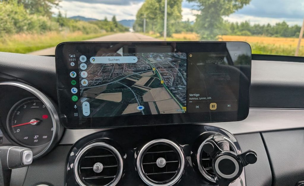 Image of Mercedes-Benz C 400