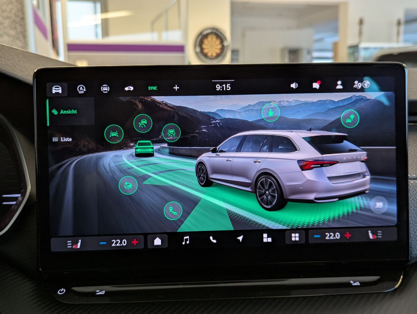 Изображение автомобиля SKODA Octavia 1.5 TSI Sportline Pano Martix Cam AHK