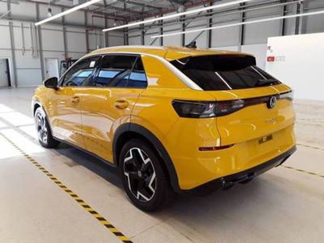 Volkswagen T-Roc 1.5 eTSI DSG R-Line LED NAVI SHZ foto 5