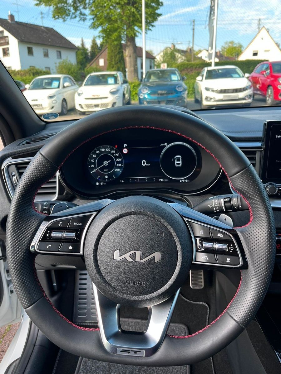 Fahrzeugabbildung Kia ProCeed GT 204PS AUTOMATIK NAVI KAMERA ACC