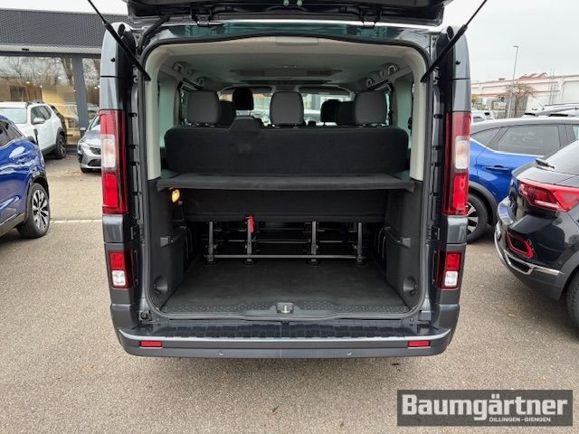 Fahrzeugabbildung Renault Trafic Combi Evolution dCi 150 EDC 9-Sitzer