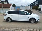 Ford S-Max Jahr 2016 - Ford S-Max Gebrauchtwagen in Augsburg