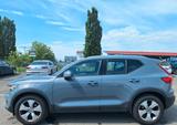 Volvo XC40*MomentumPro*T3*Nav*LED*Leder*Cam*SHZ - blaue Volvo XC40