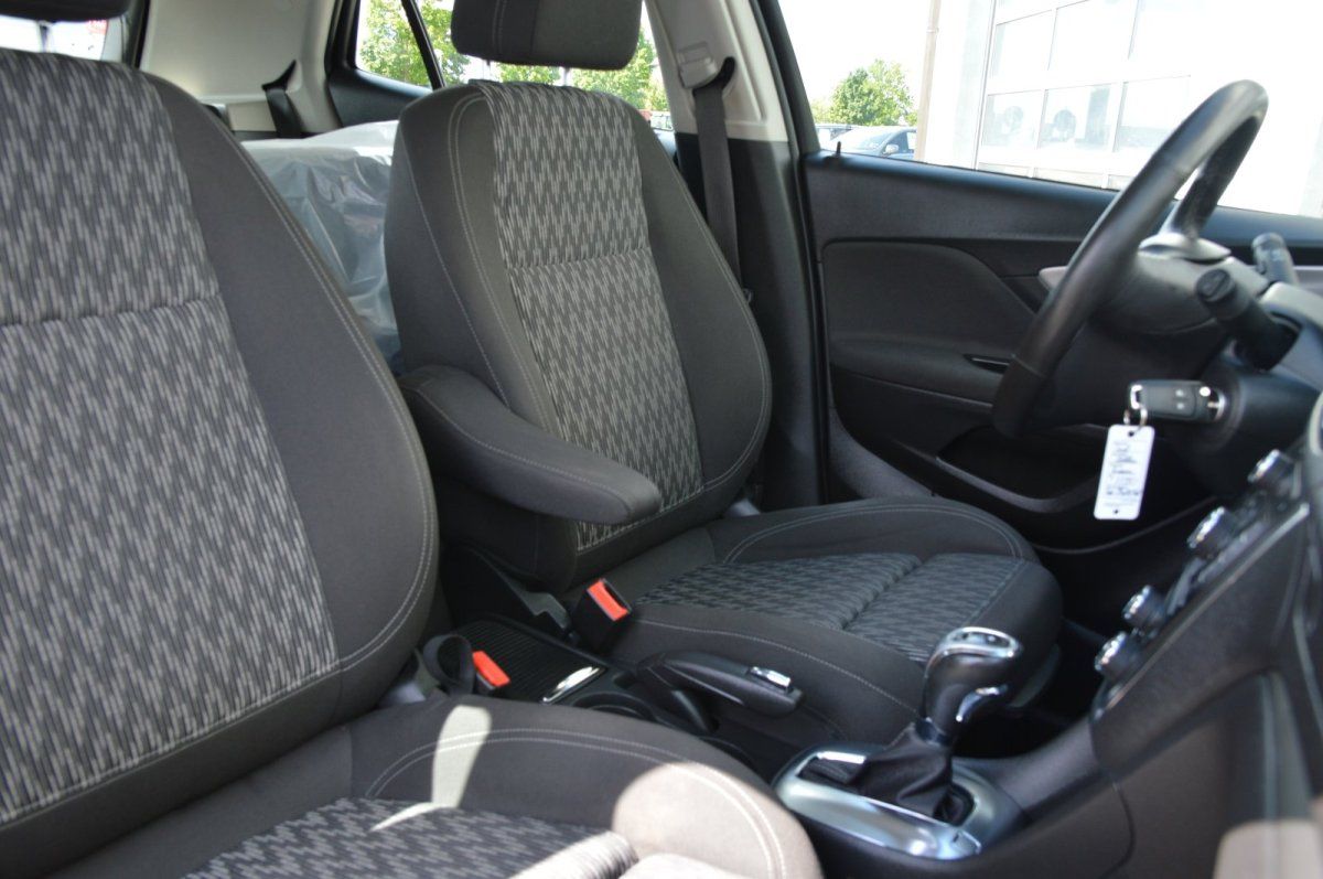 Fahrzeugabbildung Opel Mokka   Edition Winterpaket Automatik AHK