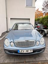 Mercedes-Benz E 270 CDI Automatik  EZ 11/... - gebrauchte Mercedes-Benz E 270 aus dem Jahr 2002