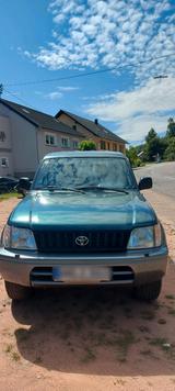 Toyota Verkaufe mein Toyota Land Cruiser - Toyota Land Cruiser mit Benzin-Antrieb: Geländewagen