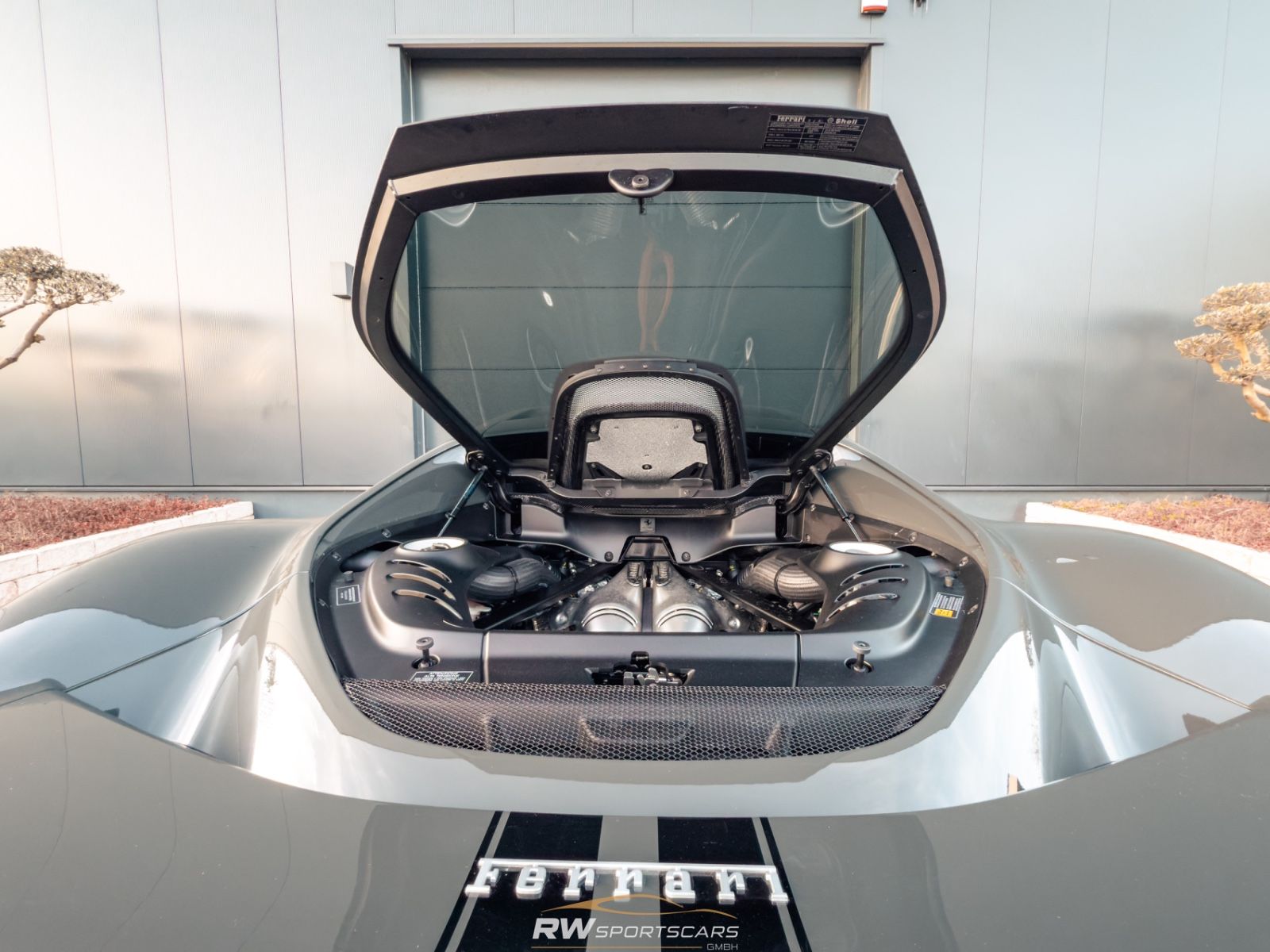Fahrzeugabbildung Ferrari 296 GTB GTB DCT