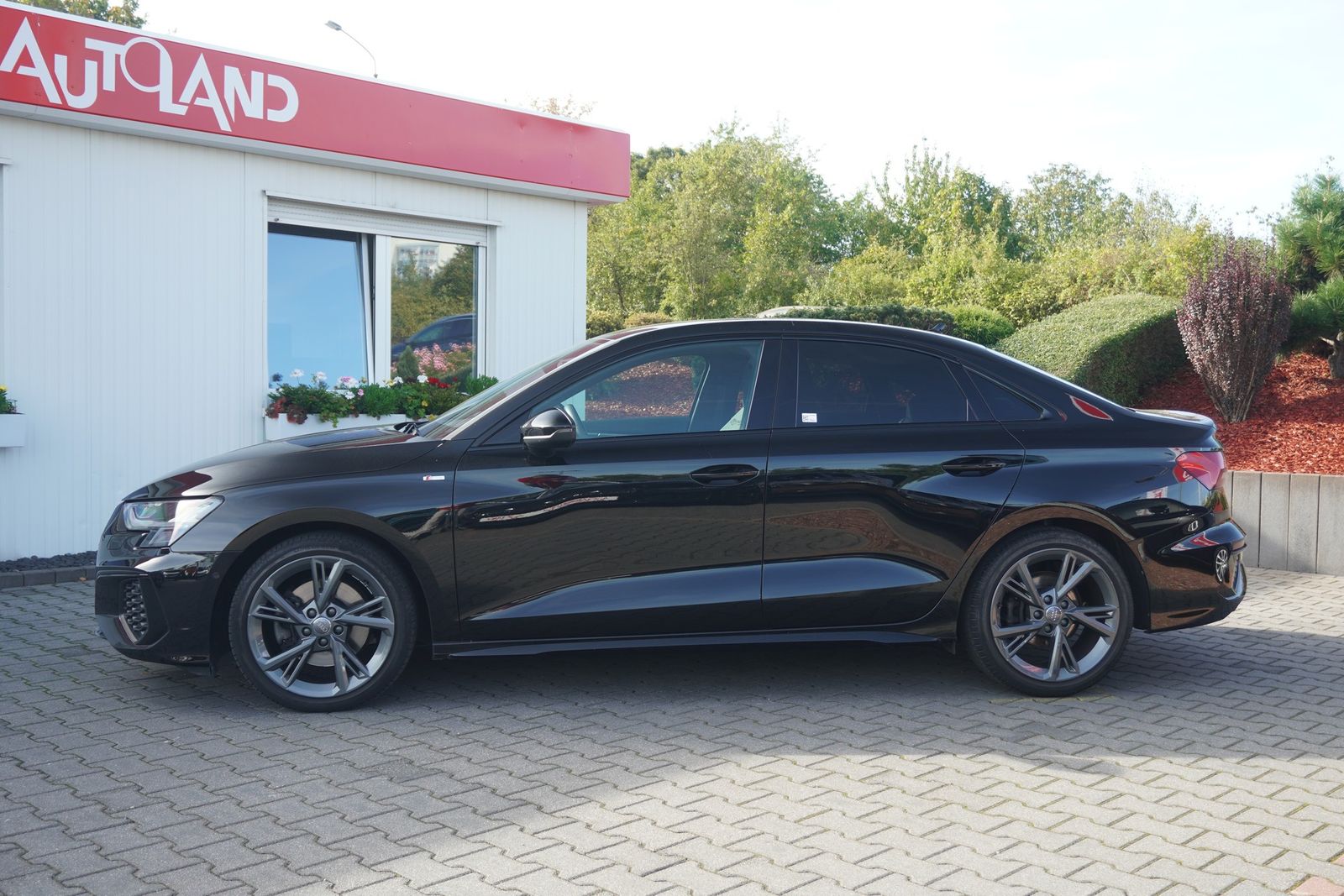 Audi A3 35 1.5 TFSI S line LED AHK Kamera DAB imagem 3