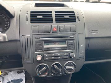 Bild 12 VW Polo IV 1,2 *TRENDLINE*KLIMA*LEDER*HECKSHZ*