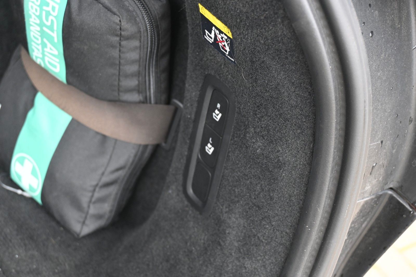 Fahrzeugabbildung Volvo V90 D5 Inscrip* AWD*360°*MASS*LUFT*NAV*MIETKAUF