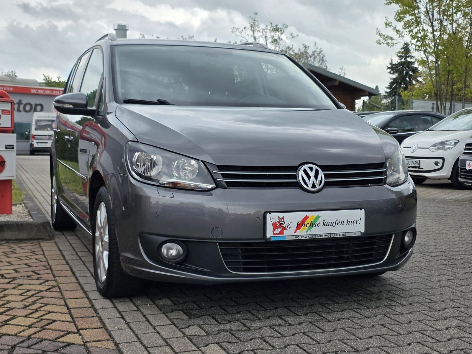 Fahrzeugabbildung Volkswagen Touran 1.6 TDI Life /Navi/Klimaauto/Park-As/Shz