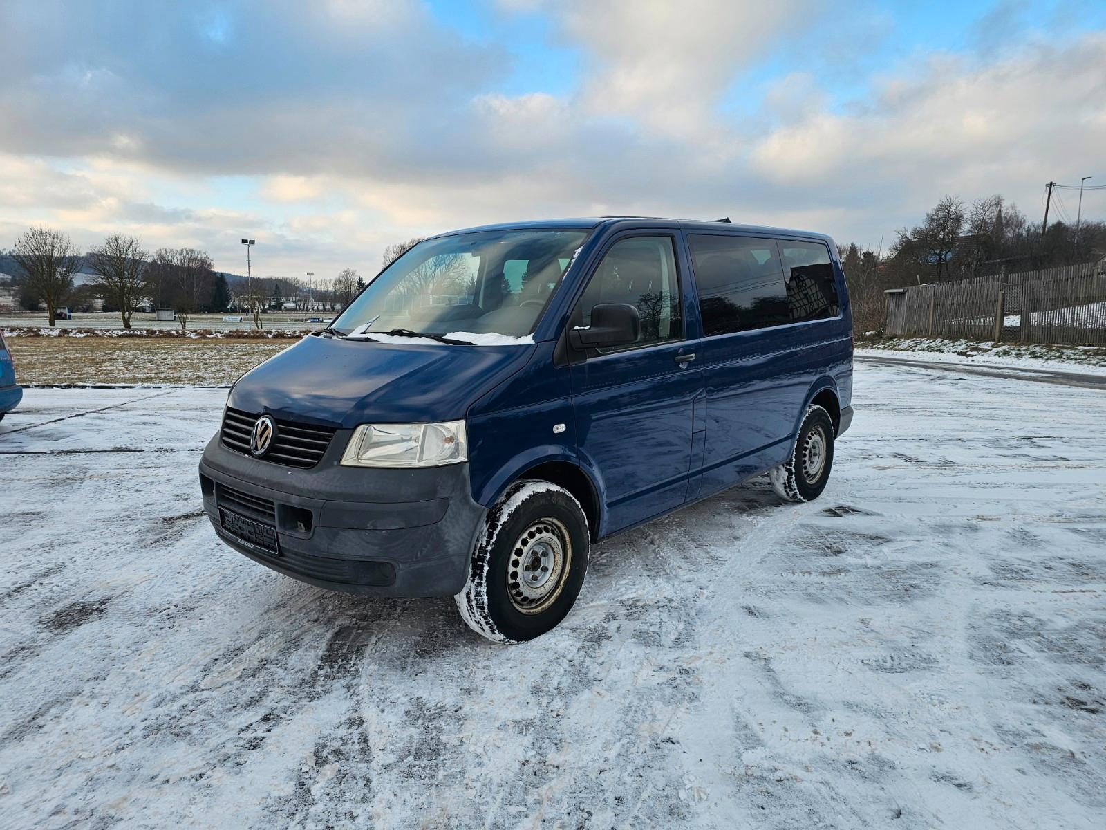 Volkswagen T5 Transporter Widder 4Motion 7-Sitze "AHZV"