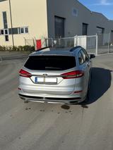 Ford Mondeo Turnier ST-Line Allrad - silberne Ford Mondeo