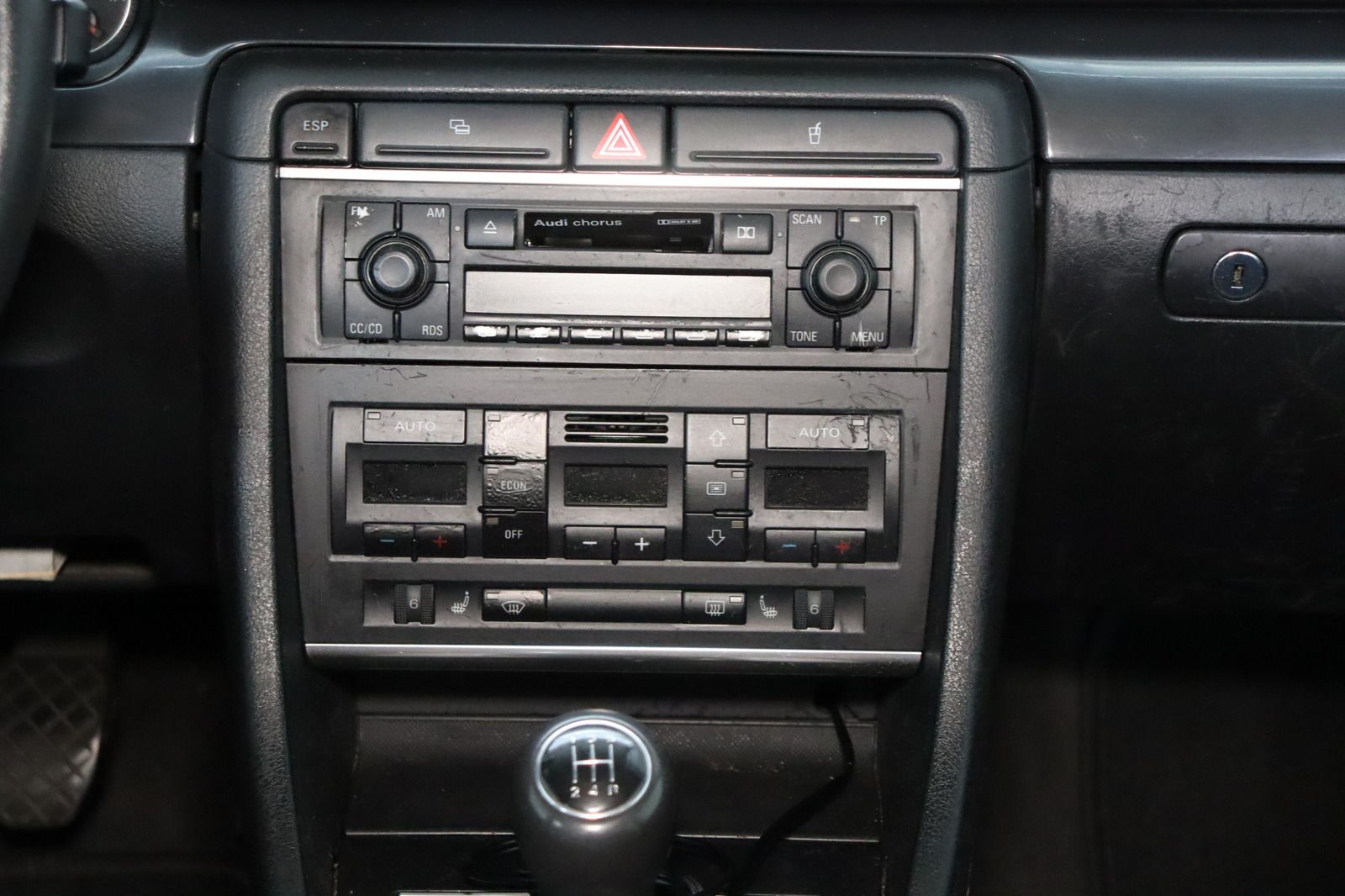 Fahrzeugabbildung Audi A4 1.6 Klimaautom. * Sitzhzg.