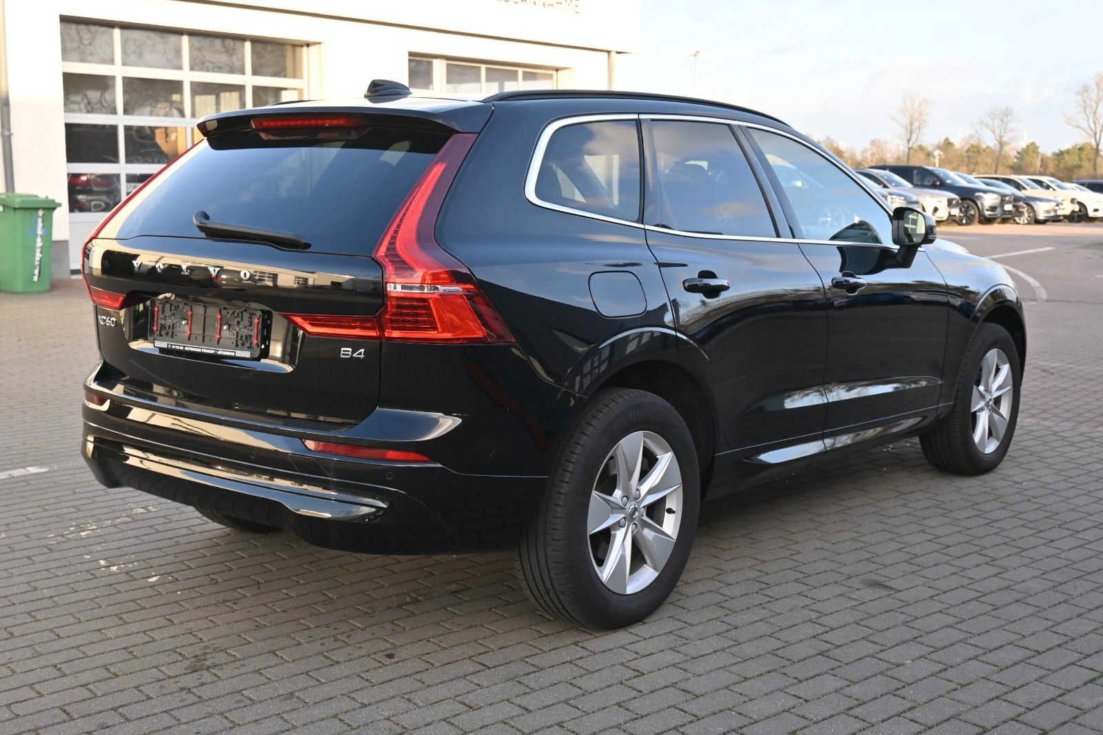 Fahrzeugabbildung Volvo XC60 B4 D  Momentum Pro*RFK*PANO*ACC