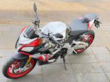 Aprilia Tuono 1100 Factory  - Aprilia Motorräder in Köln