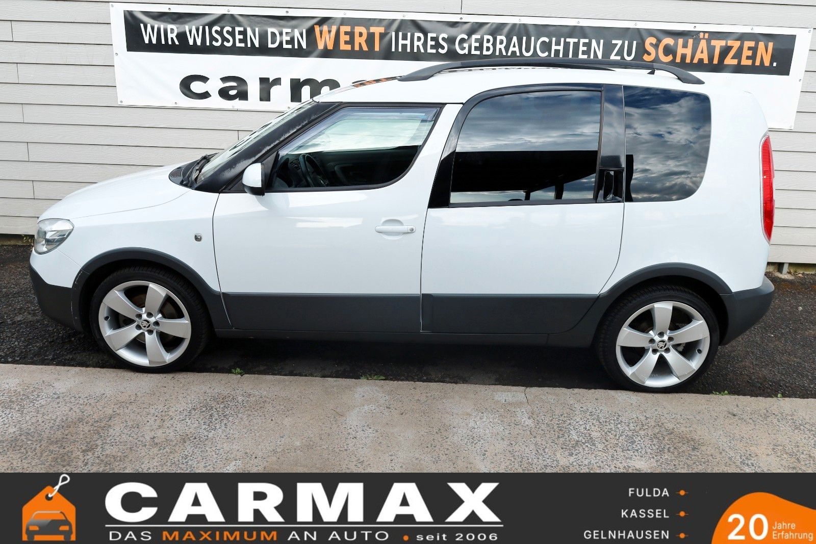 Fahrzeugabbildung SKODA Roomster Scout SH,PDC,Panorama