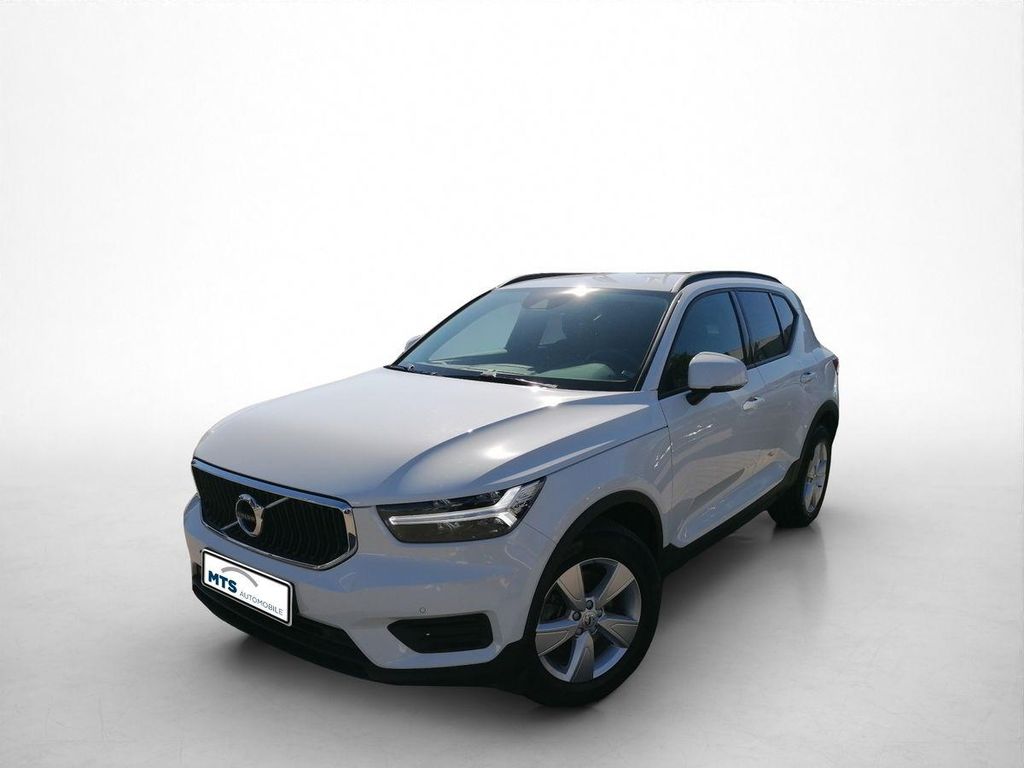 Volvo XC40 Momentum Core, T2