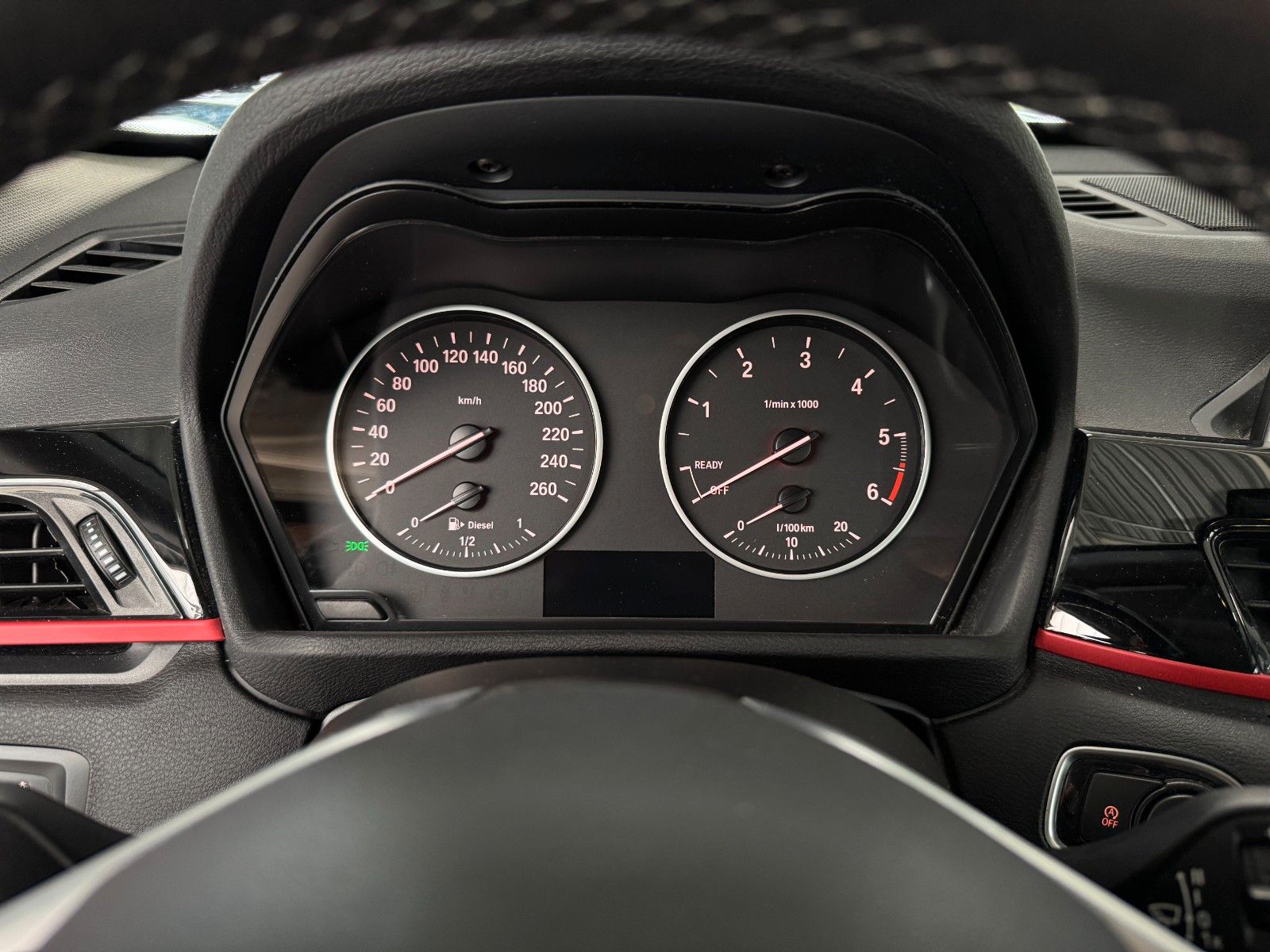 Fahrzeugabbildung BMW X1 18d S Drive Sport Line   "Business-Paket PDC"