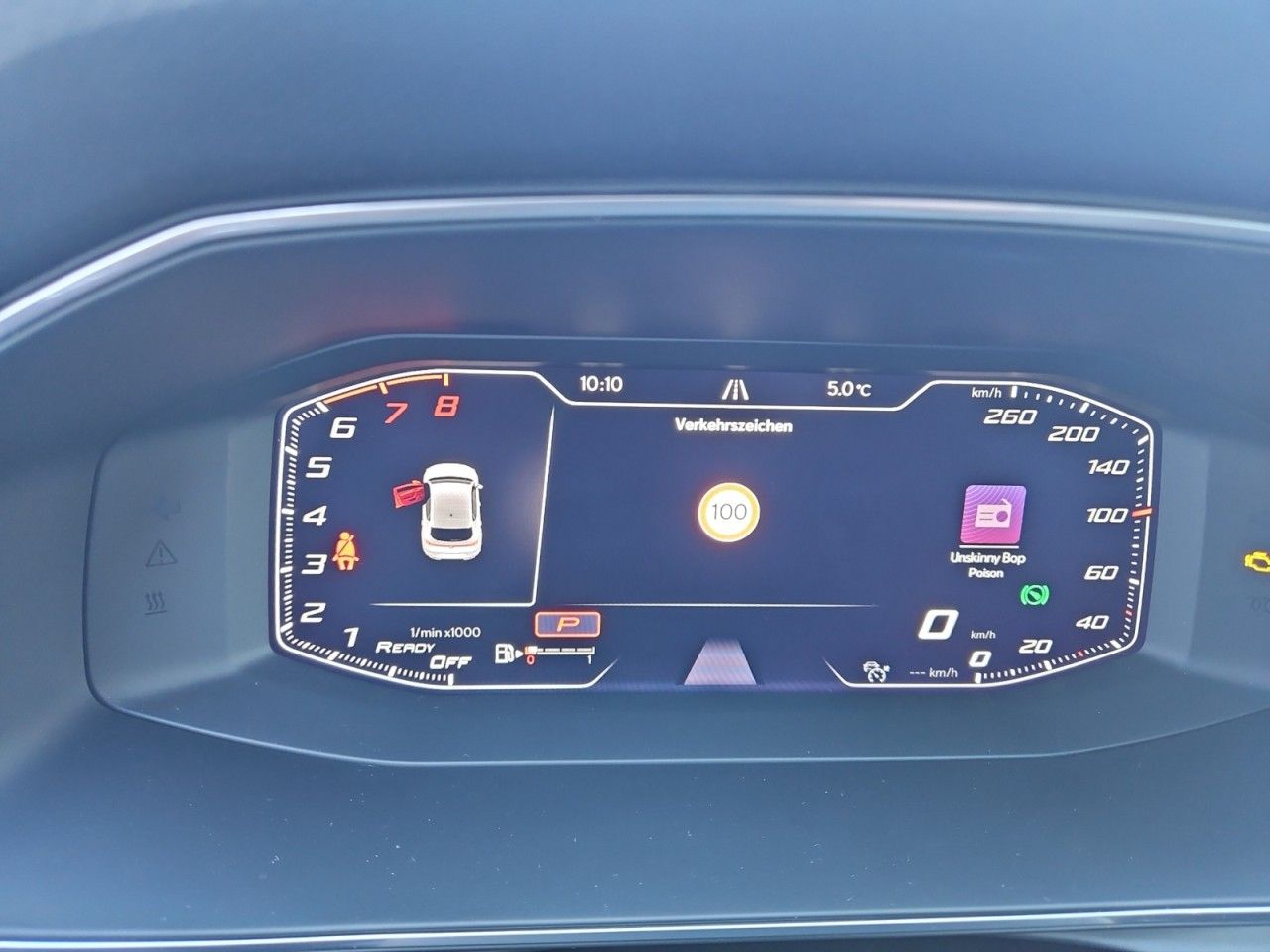 Fahrzeugabbildung SEAT Leon FR MHEV,Navigation,LED,DSG,Alarmanlage