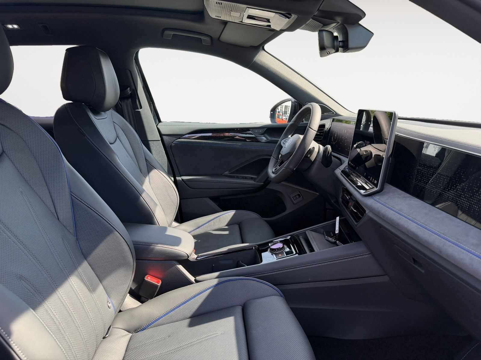 Volkswagen Tiguan - Bild 15