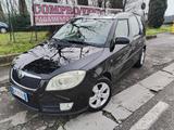 Skoda Roomster 1.4 16V Sport 90000km tetto panor - Skoda Roomster mit Benzin-Antrieb: Kleinbus, 1.4