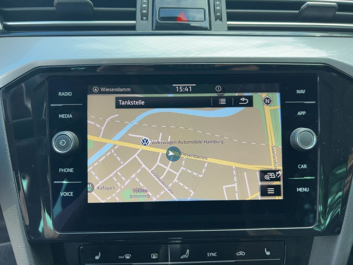 Volkswagen Passat Variant - Bild 14