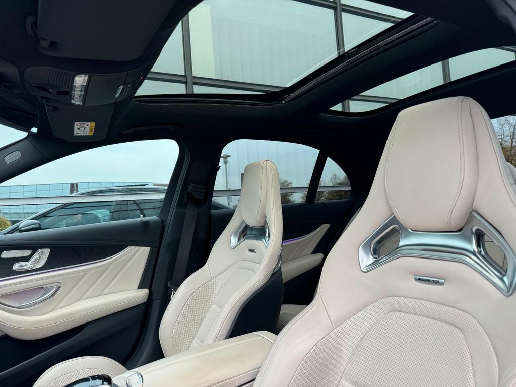 Mercedes-Benz E 43 AMG