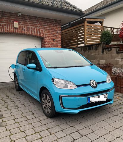 Volkswagen e-up! Style+ Top-Ausstattung bitte Text  LESEN!!