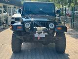 Jeep Wrangler 4.0L 60th Anniversary - Jeep Wrangler Gebrauchtwagen in Berlin