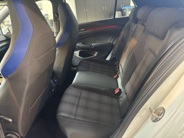 Golf VIII GTE eHybrid *Matrix*AHK*App*NAVI*SH