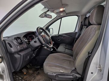 Opel Vivaro - 8