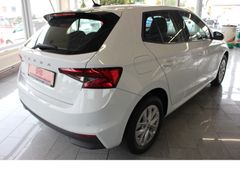 Fahrzeugabbildung Skoda Fabia Ambition 1.0 Apple CarPlay,Android Auto,Wi