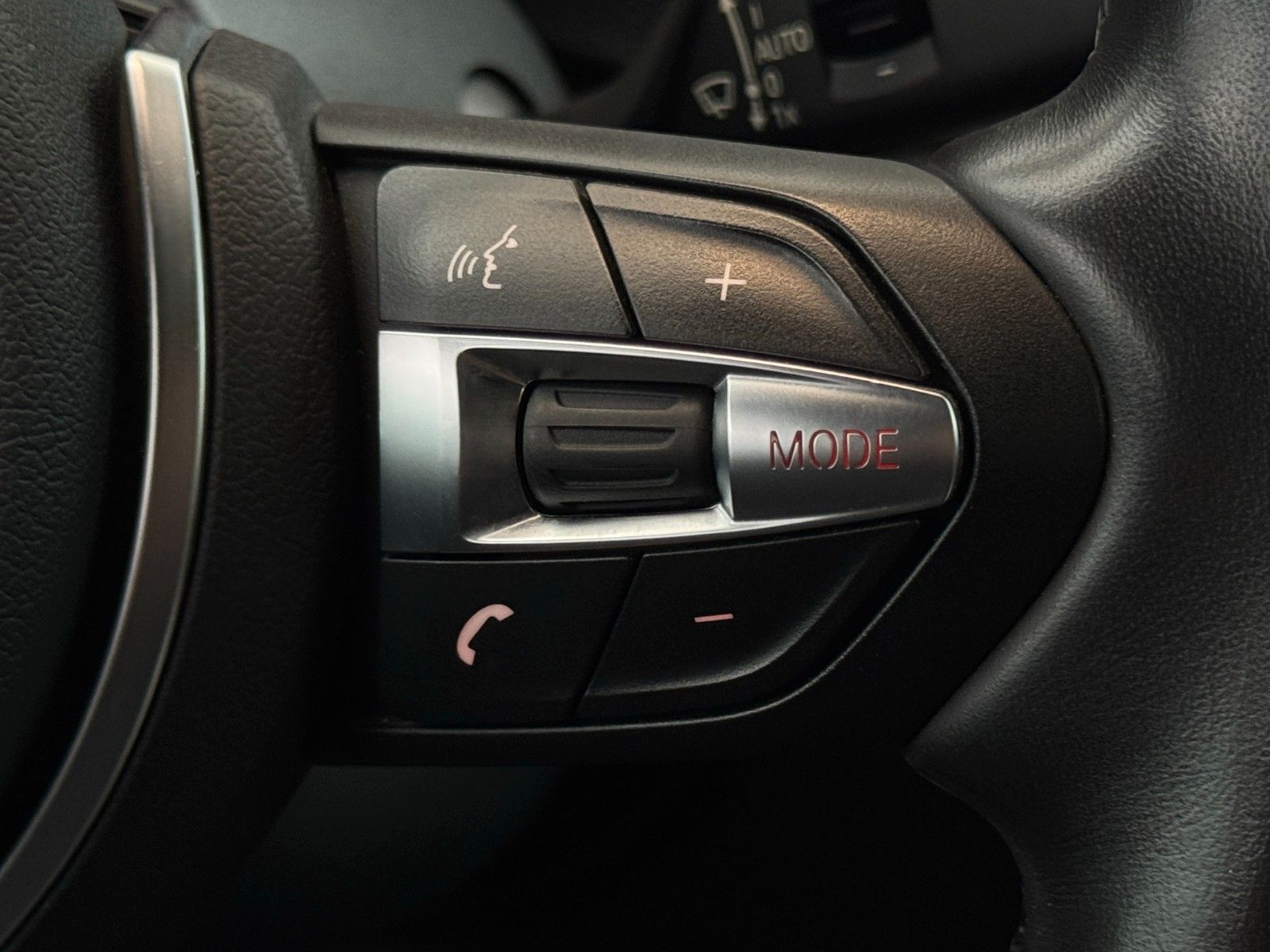 Fahrzeugabbildung BMW 430i Coupe M Sport Navi SHZ PDC Temp LED 19"