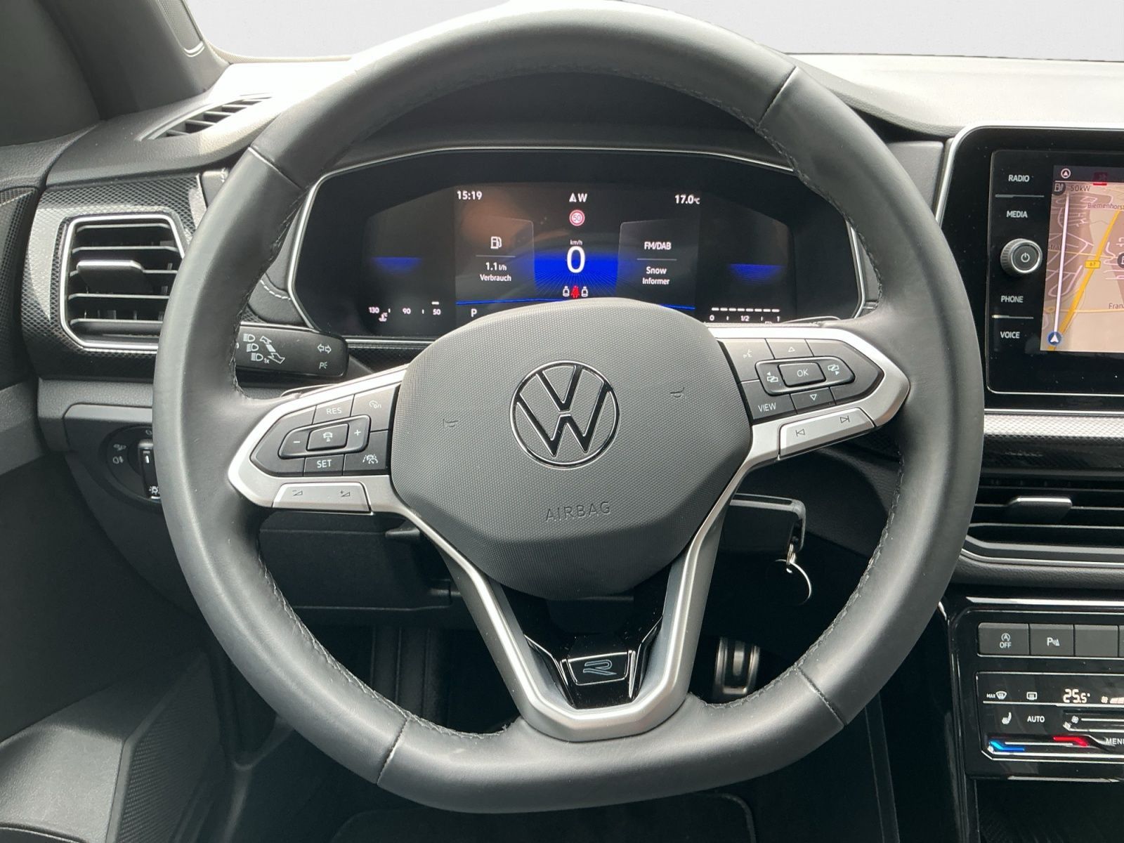 Volkswagen T-Cross - Bild 13