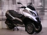 Piaggio MP3 125 - PIAGGIO MP3 125