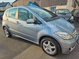 Mercedes-Benz A160 Autotr Avantgarde L-Dach Xenon P-Asisst 93t - Mercedes-Benz A 160 in Wiesbaden