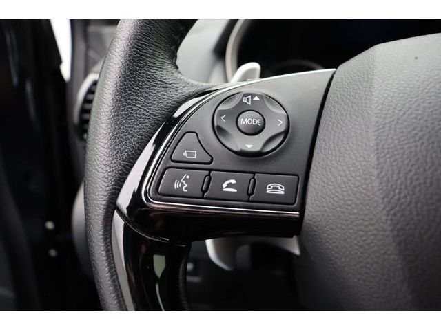 Fahrzeugabbildung Mitsubishi Eclipse Cross 2.4 Plus Select Black Hybrid 4WD