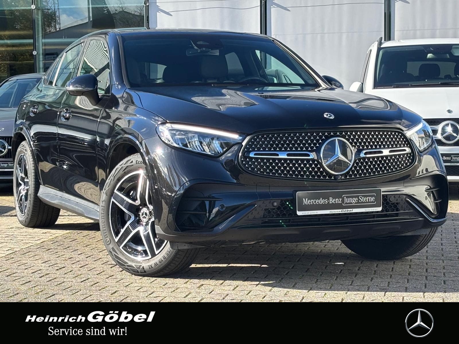 Fahrzeugabbildung Mercedes-Benz GLC 300 AMG*PANO*AHK*360°*MEMORY*TOTWINKEL*