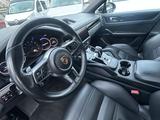 Porsche Cayenne Coupe*SERVICE+REIFEN+APPROVED NEU*22ZOLL - Porsche Gebrauchtwagen in Berlin