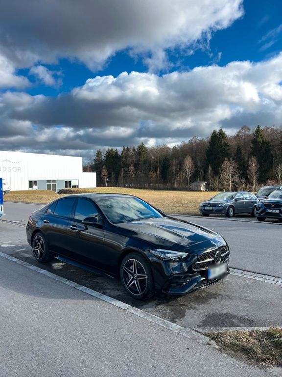 Image of Mercedes-Benz C 400