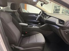 OPEL Insignia Edition HEAD/AUTOMATIK/AHK/PDC/SHZ/TOP
