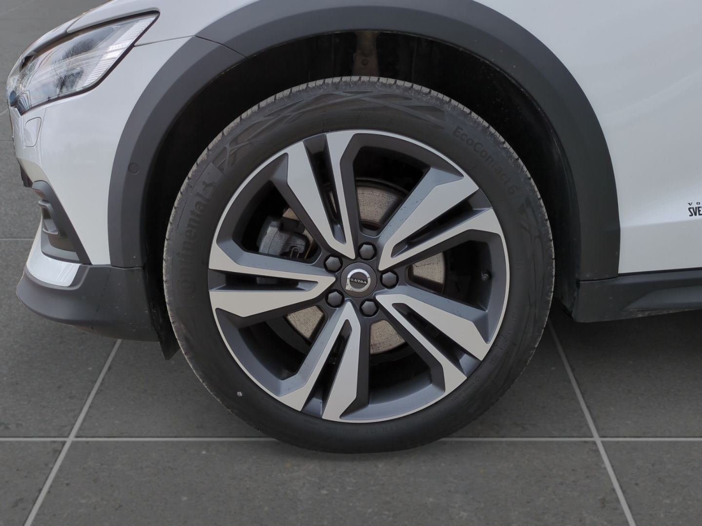 Volvo V60 Cross Country Plus AWD Panodach Leder Standh foto 9