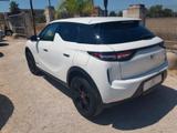 Andere Ds DS3 Crossback 1.5 BlueHDi 130cv aut. So Chic - Andere mit Diesel-Antrieb: Weiß, mit Navigationssystem, mit Klimaanlage