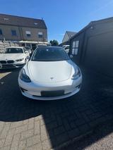 Tesla Model 3 Basis RWD - Tesla Gebrauchtwagen von 2021